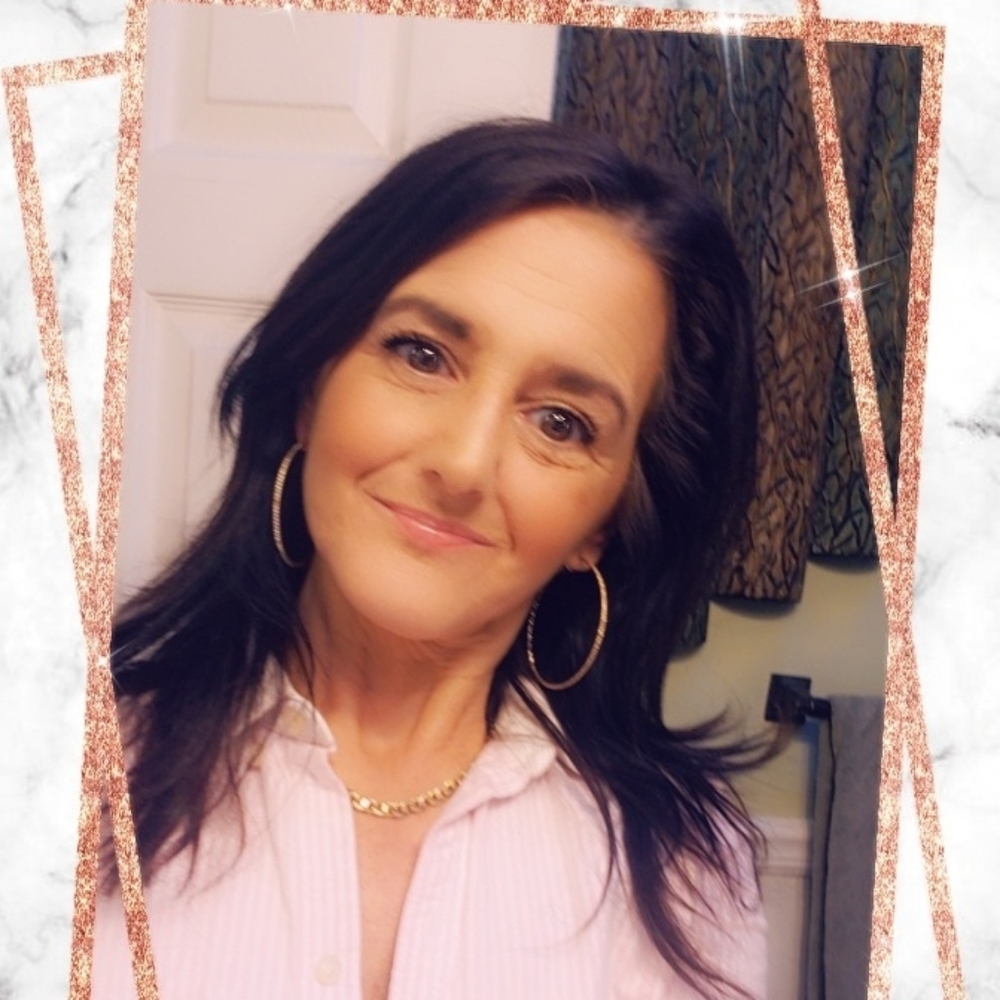 Meet your Posher, Denise